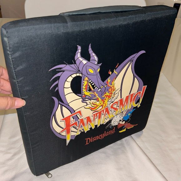 Vintage Disneyland Fantasmic/Main St. Electrical Parade Seat Cushion w/ handle - Picture 3 of 4